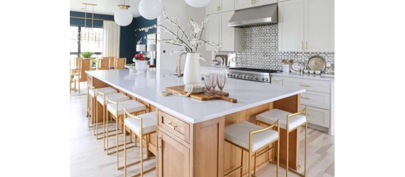 Why Do Homeowners Prefer Investing in Natural Wood Cabinets?